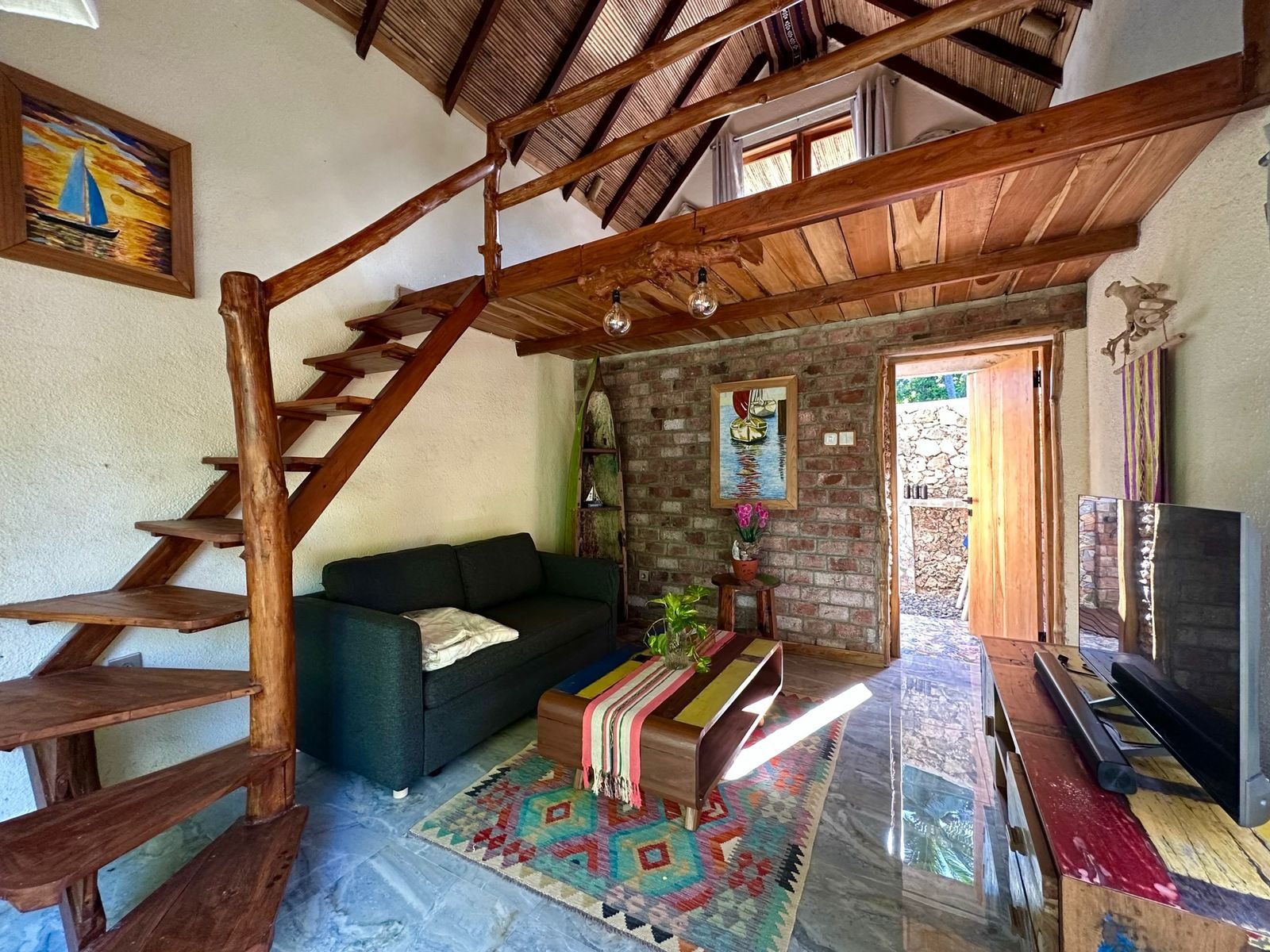 One-Bedroom Loft Suite partial sea view